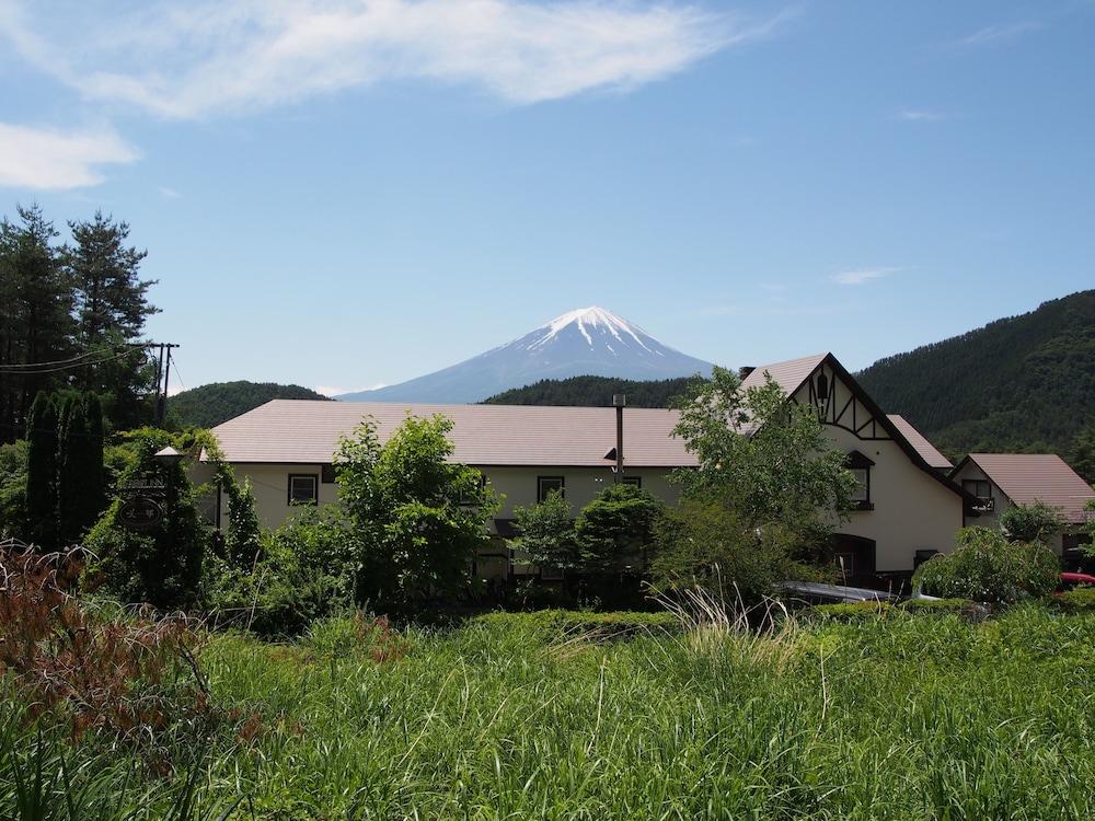 Guesthouse Sakuya Fujikawaguchiko Exterior photo