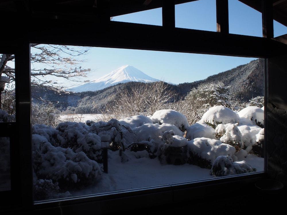 Guesthouse Sakuya Fujikawaguchiko Exterior photo