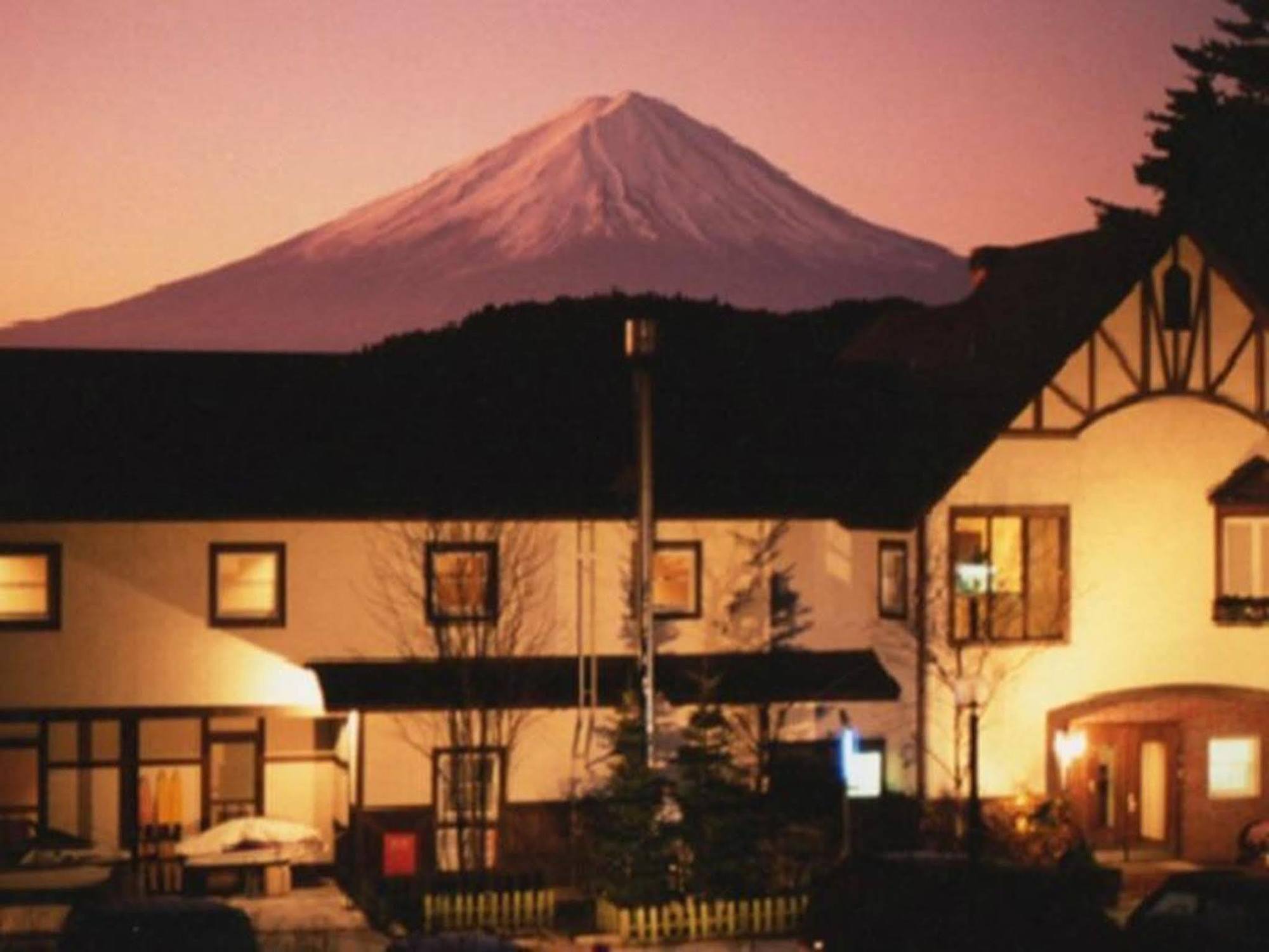 Guesthouse Sakuya Fujikawaguchiko Exterior photo